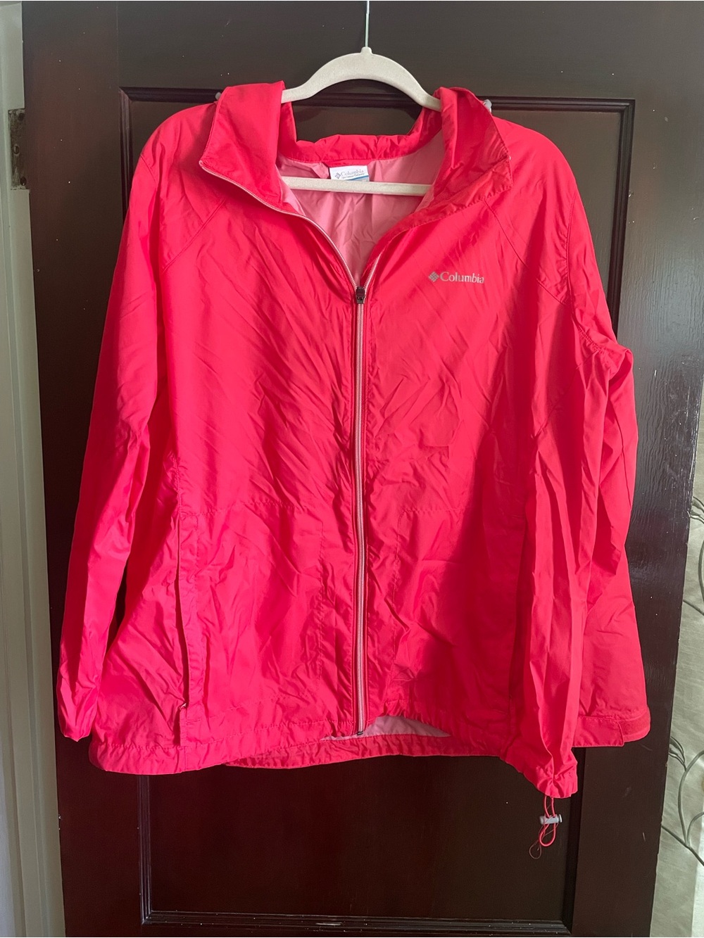 Columbia Women's Bright Pink Packable Windbreaker Jacket
